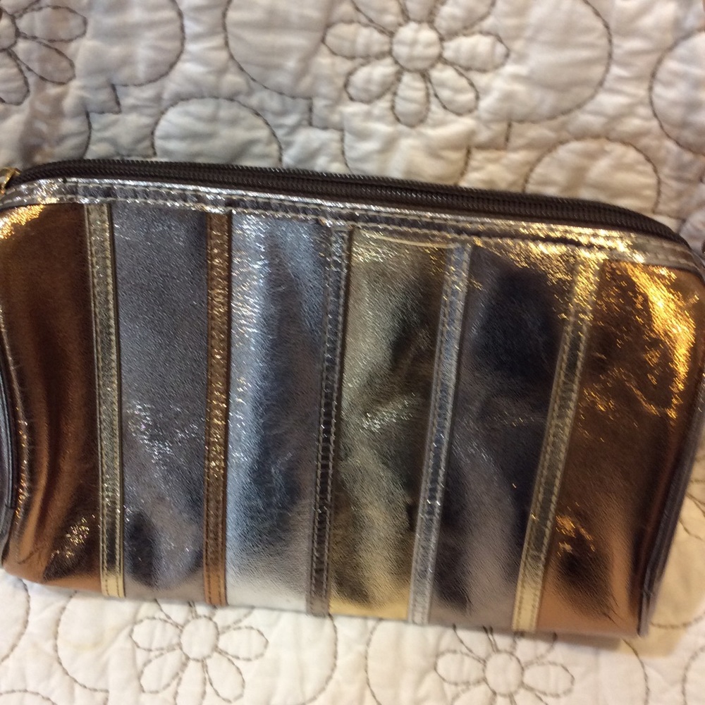 Austin Design Purse - Picture 2 of 8